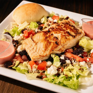 Grilled Salmon Salad